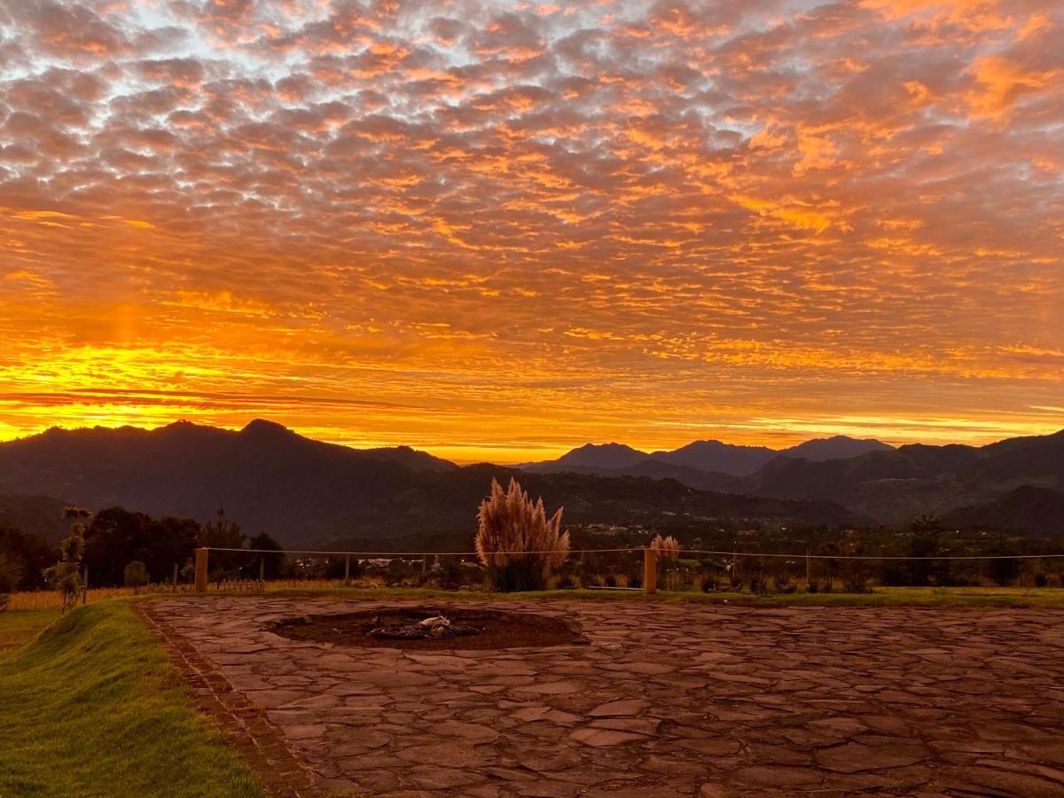 Cabanas Huerta La Mision, Zacatlán Exteriör bild